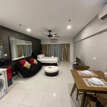 De Home At Summer Suites Klcc Kuala Lumpur Exterior photo