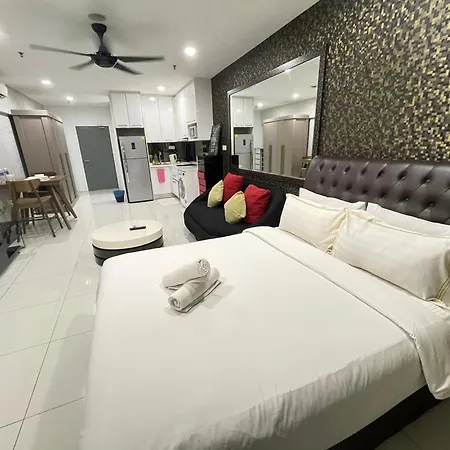 De Home At Summer Suites Klcc Kuala Lumpur Exterior photo