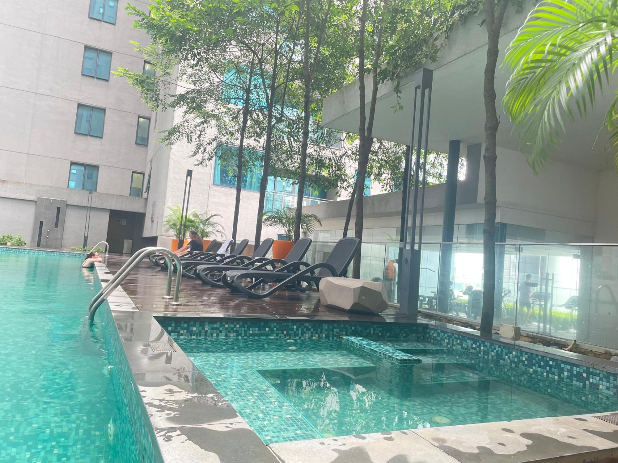 De At Summer Klcc Homestay *