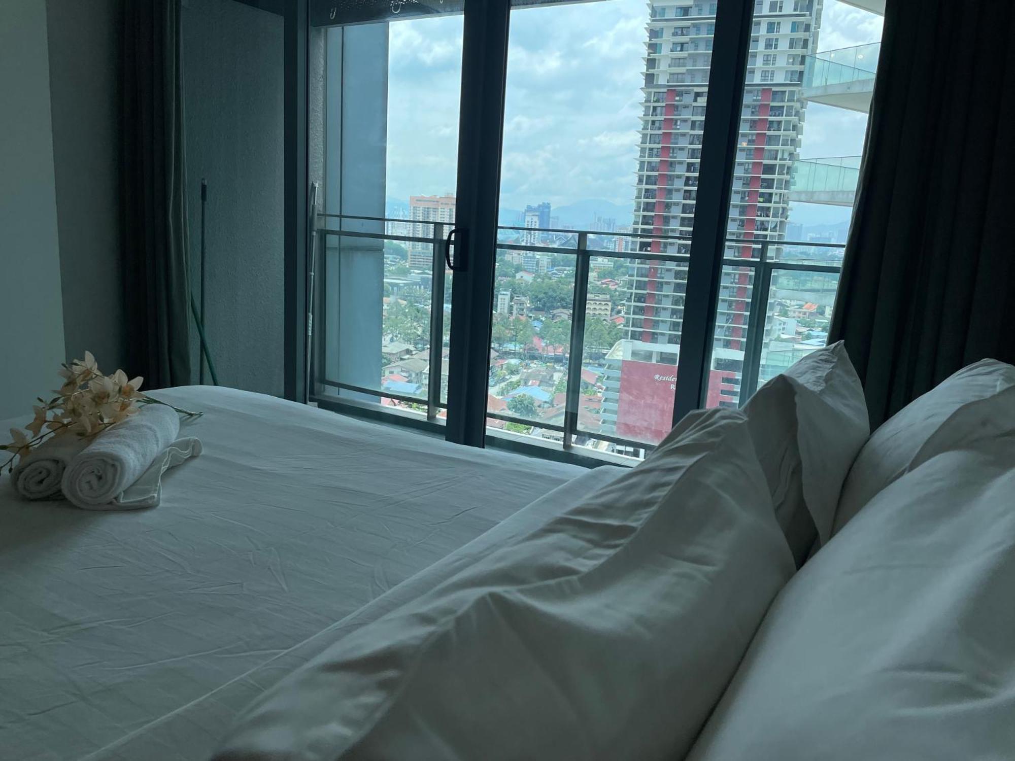 De At Summer Klcc Homestay