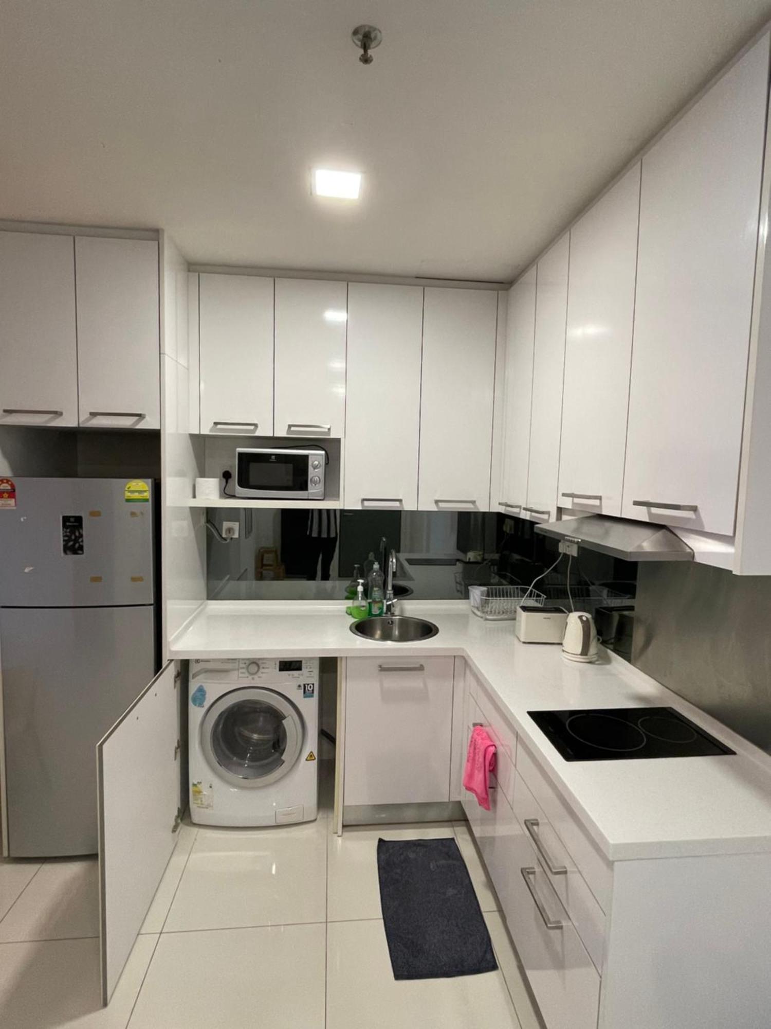 Homestay De At Summer Klcc Kuala Lumpur